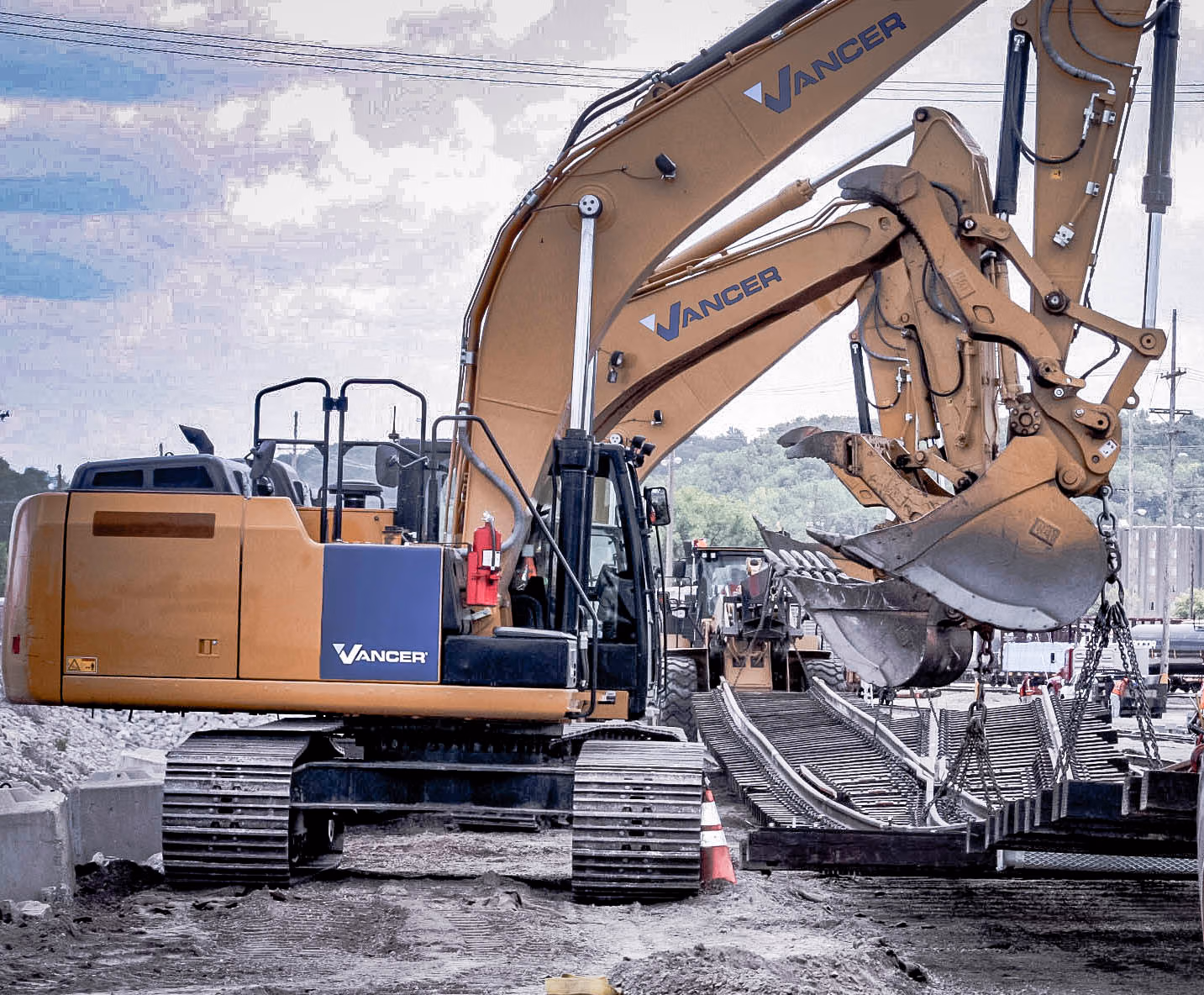 Off-Track_Excavator_VE_F off track excavator